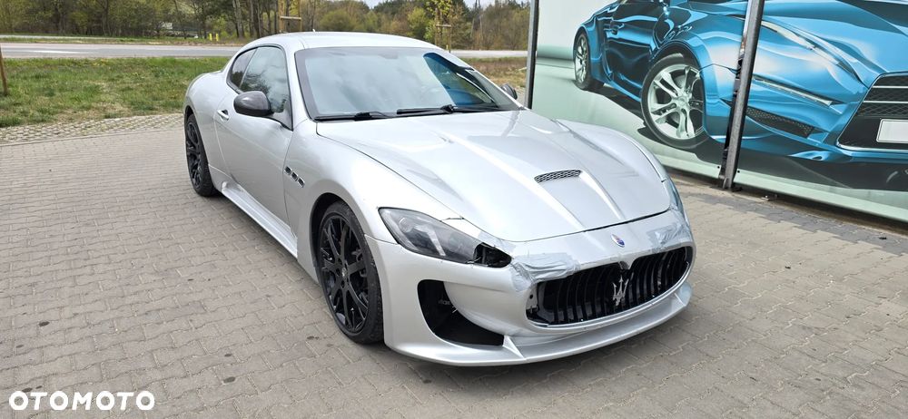 Maserati GranTurismo MC - 3