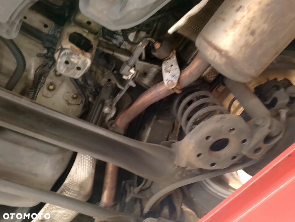 Toyota Prius - 35