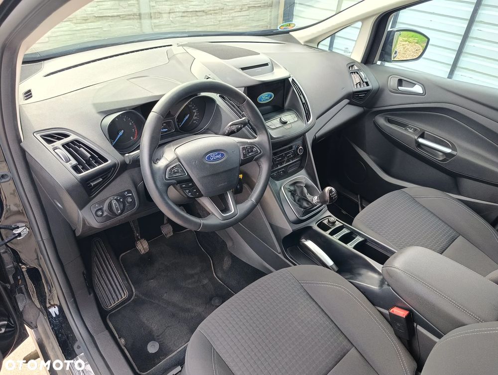 Ford C-MAX - 22