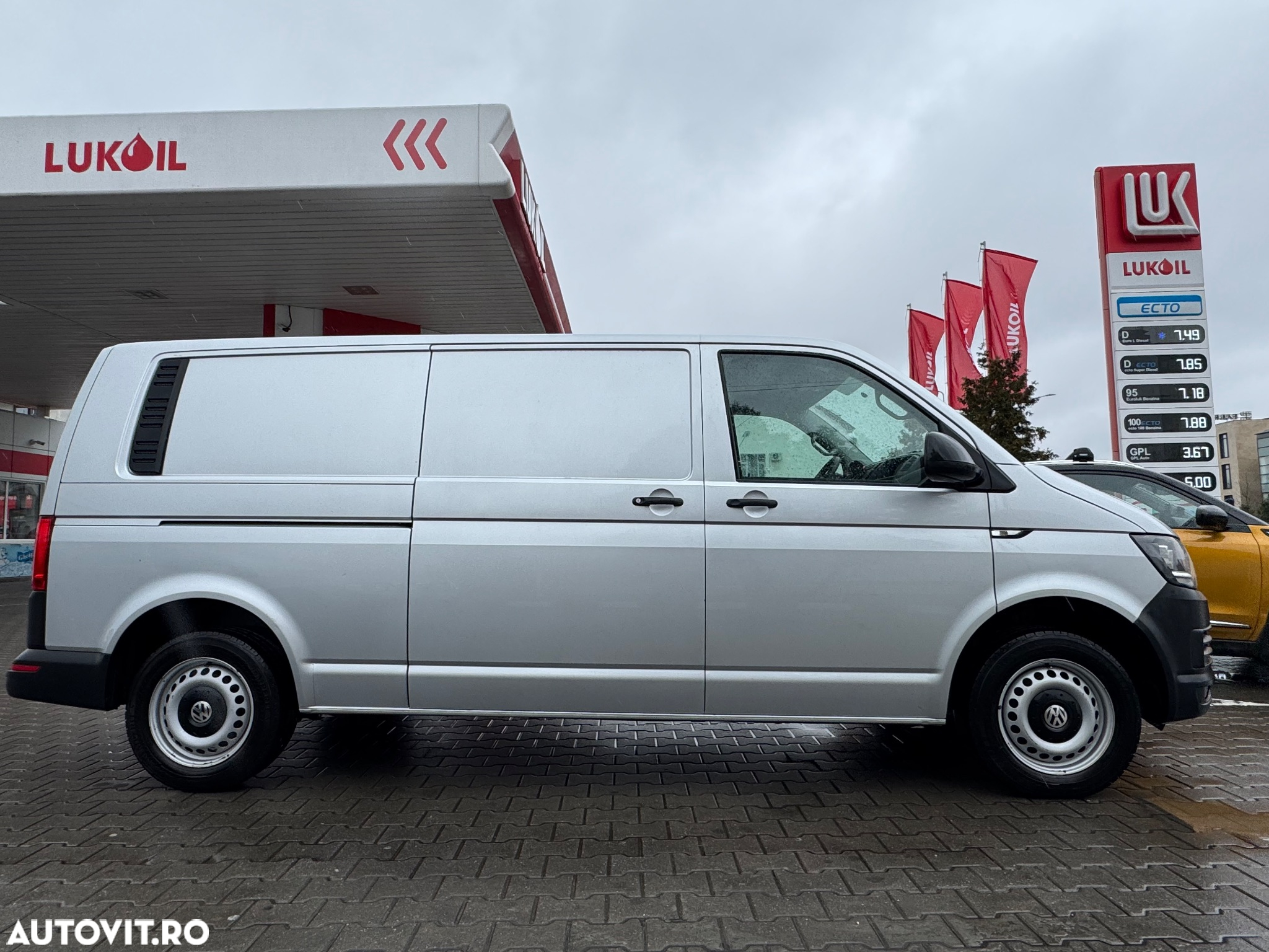 Volkswagen Transporter T6 - 2