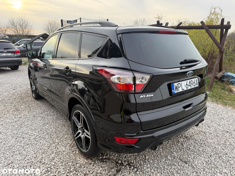 Ford Kuga 2.0 TDCi 4x2 ST-Line - 18
