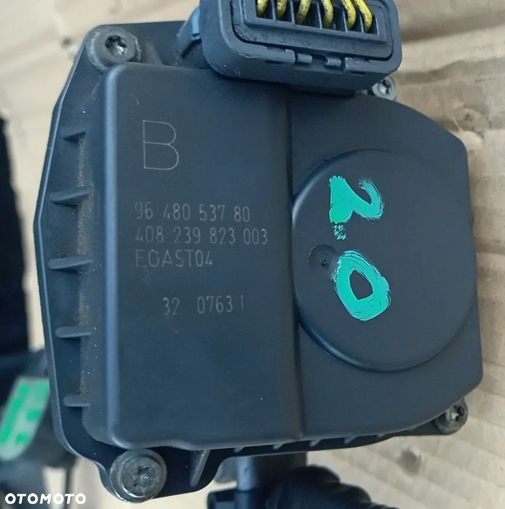 Peugeot 307 407 Citroen C4 C5 1.8 2.0 16V przepustnica  9648053780 9652682880    9650787380 - 3