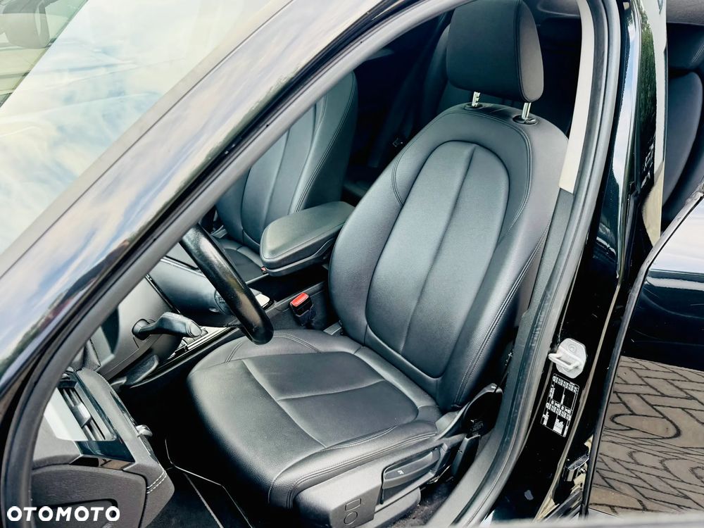 BMW X2 sDrive18d Business Edition sport - 17
