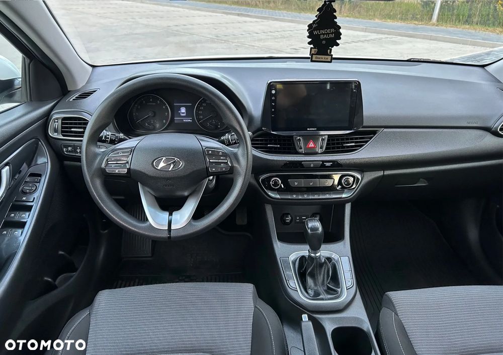 Hyundai i30 1.4 GO Plus - 21