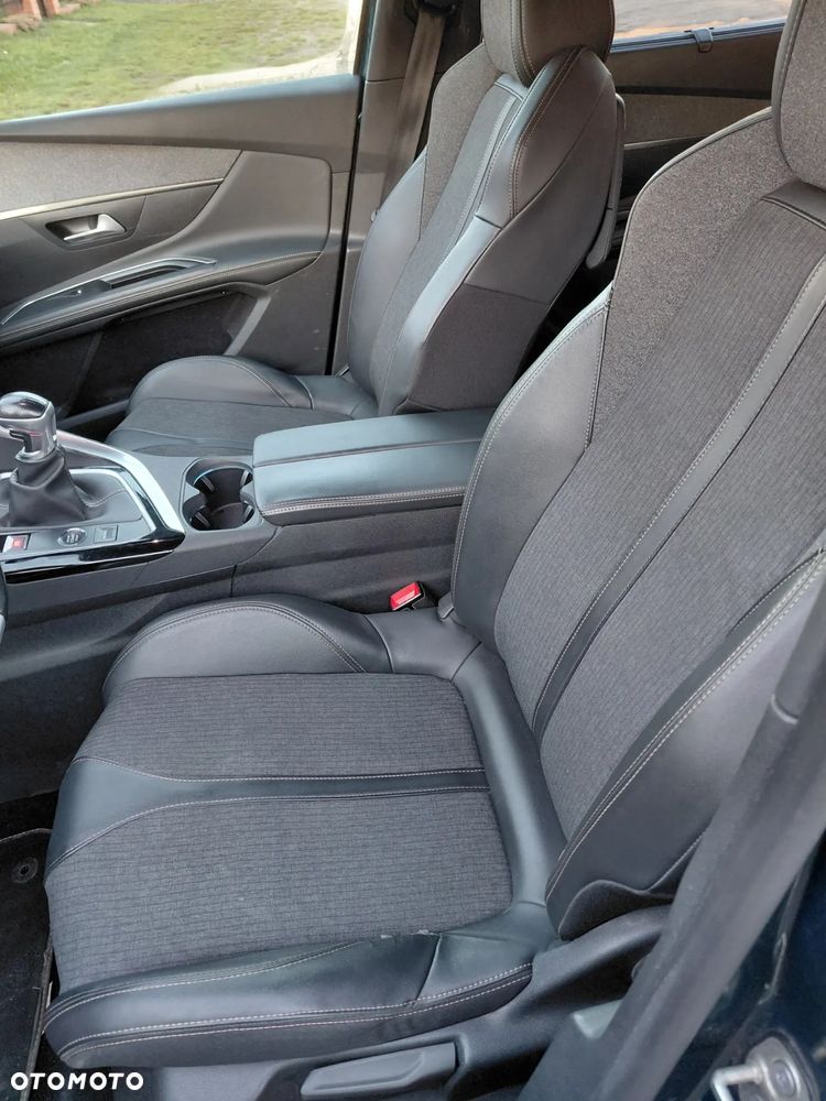 Peugeot 5008 1.2 PureTech GT S&S - 27