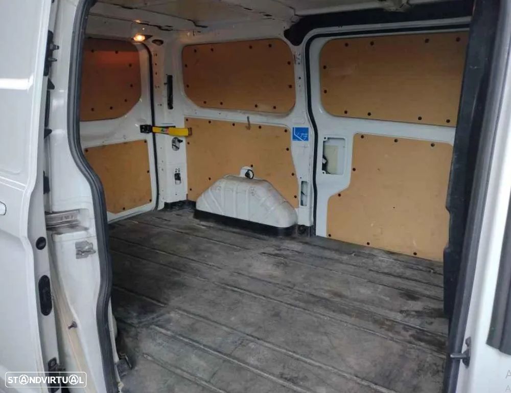 Ford Transit Custom Automática - 7