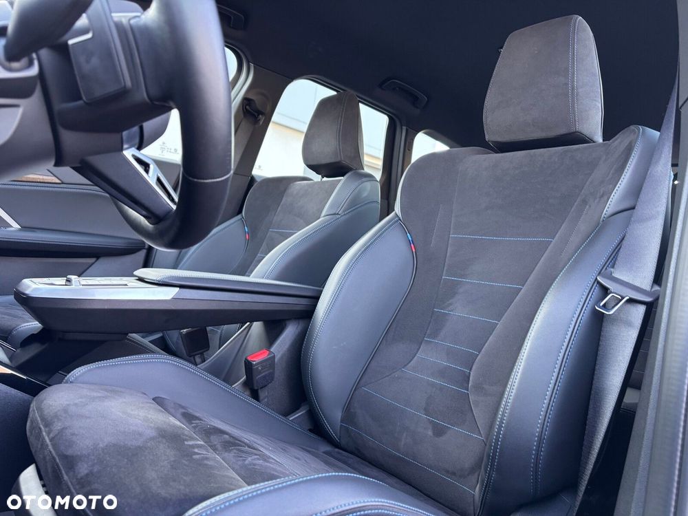 BMW X1 sDrive18i M Sport - 12