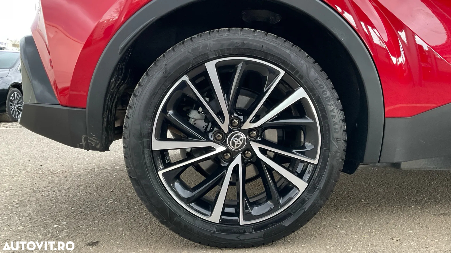 Toyota C-HR 2.0 PHEV 223 CP 4x2 CVT Exclusive - 15