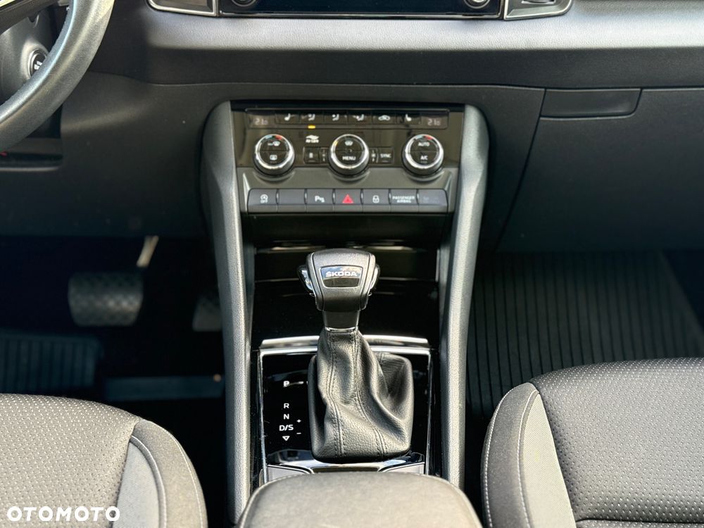 Skoda Karoq 2.0 TDI SCR 4x2 Style DSG - 11