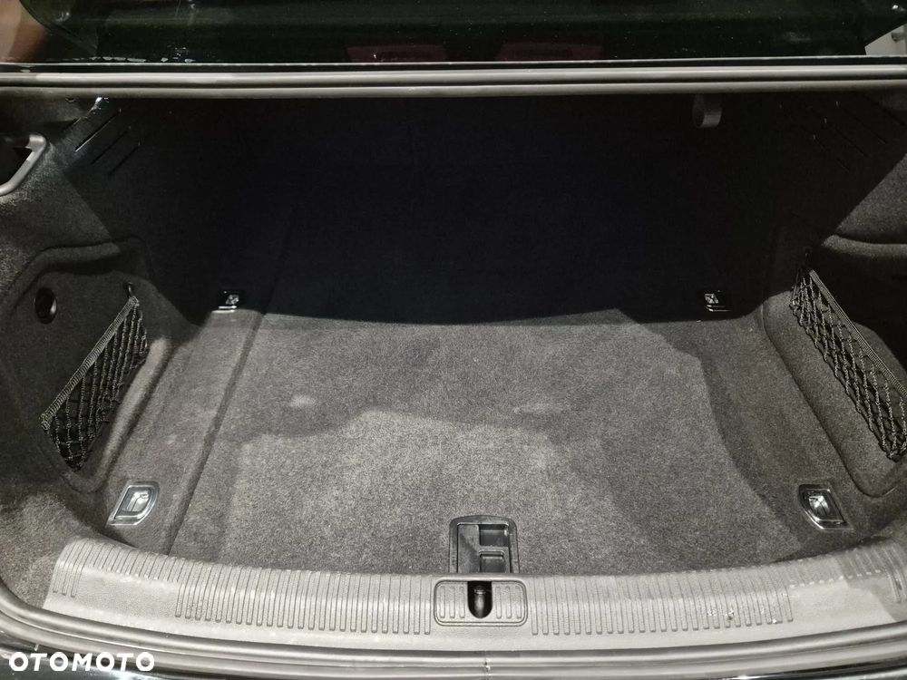 Audi A4 Limousine 40 TFSI mHEV S tronic - 9