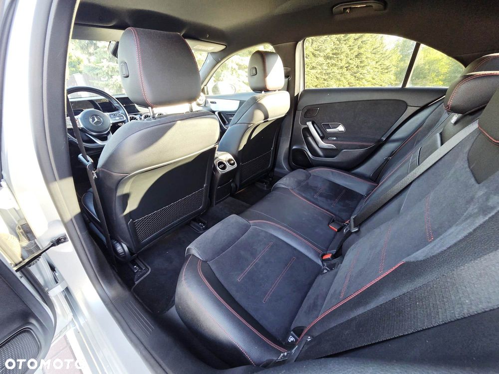 Mercedes-Benz Klasa A 200 AMG Line 7G-DCT - 13