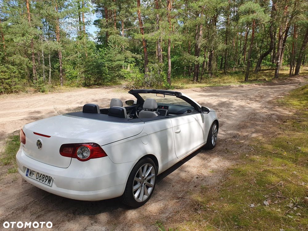 Volkswagen Eos 2.0 TDI DPF DSG - 24