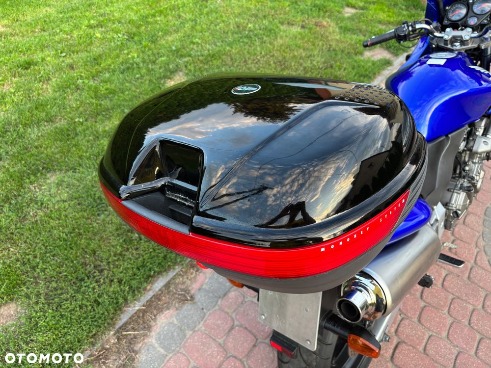 Honda Hornet - 16
