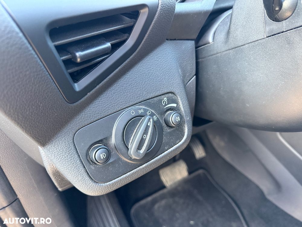 Ford Kuga 2.0 TDCi 4x4 Aut. Titanium - 24