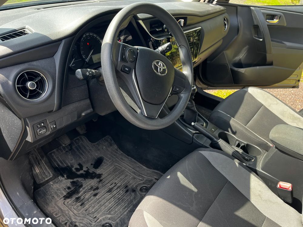 Toyota Auris 1.6 Active - 22