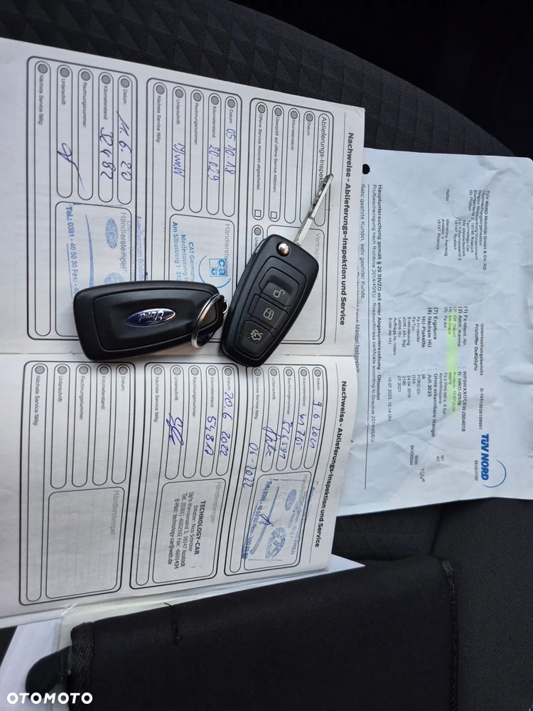 Ford Grand C-MAX 1.5 EcoBoost Start-Stopp-System Titanium - 9