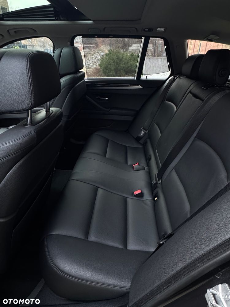 BMW Seria 5 520d Luxury Line - 20