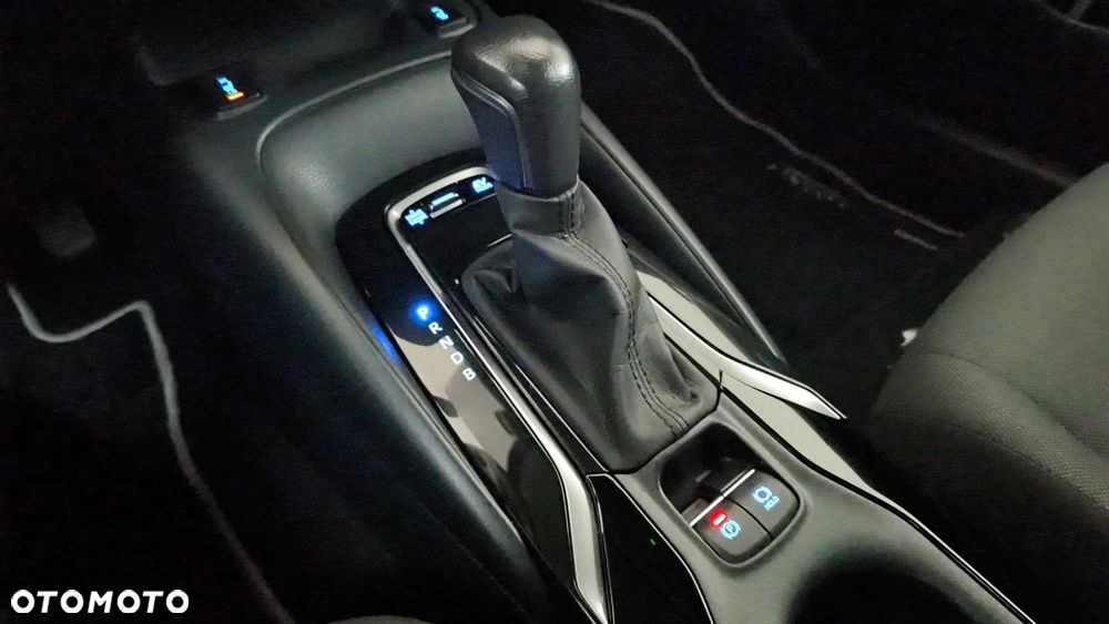 Toyota Corolla 1.8 Hybrid GPF Comfort - 19