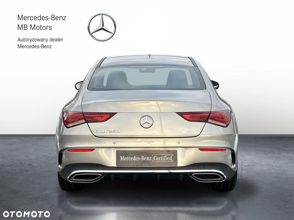 Mercedes-Benz CLA 250 AMG Line 7G-DCT - 5
