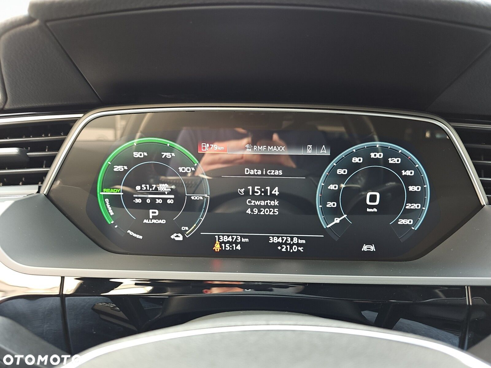Audi e-tron - 23