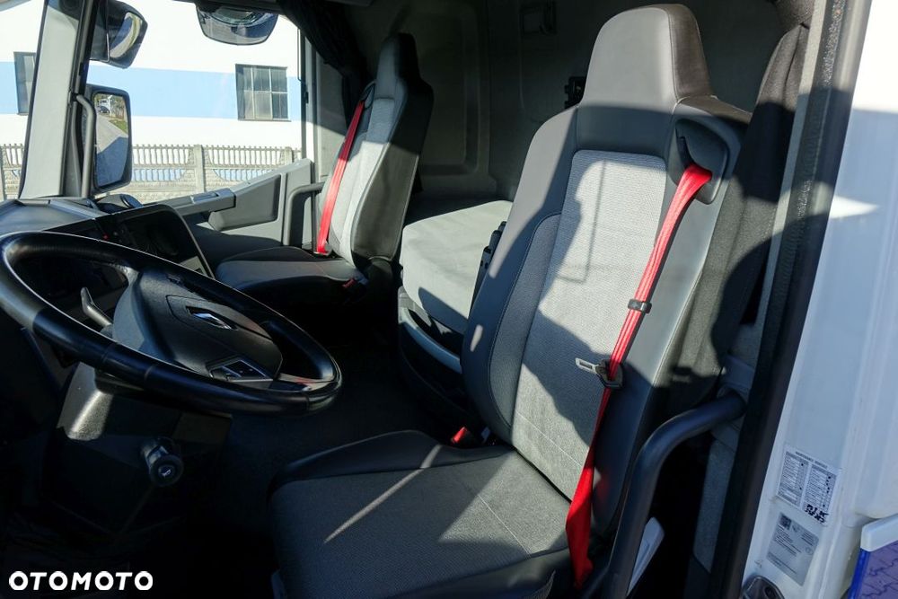 Renault GAMA T480 COMFORT / EURO 6 / STANDARD / AUTOMAT/ EURO 6 / 2 ZBIORNIKI / LODÓWKA  / SILNIK  13L - 19