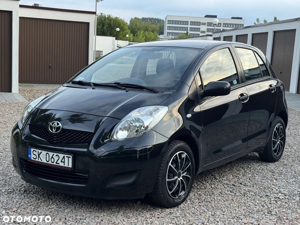 Toyota Yaris - 21