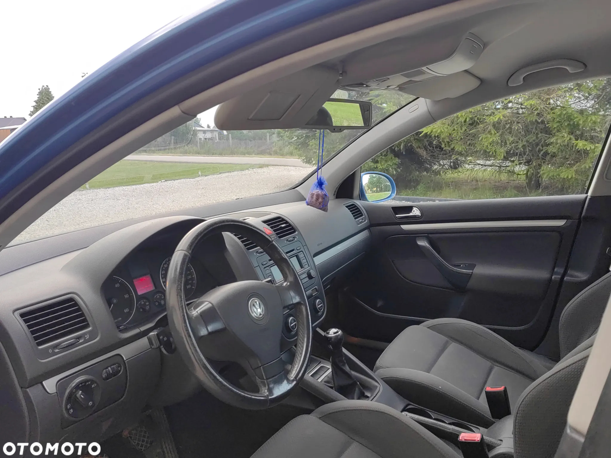 Volkswagen Golf V 2.0 TDI Comfortline - 4