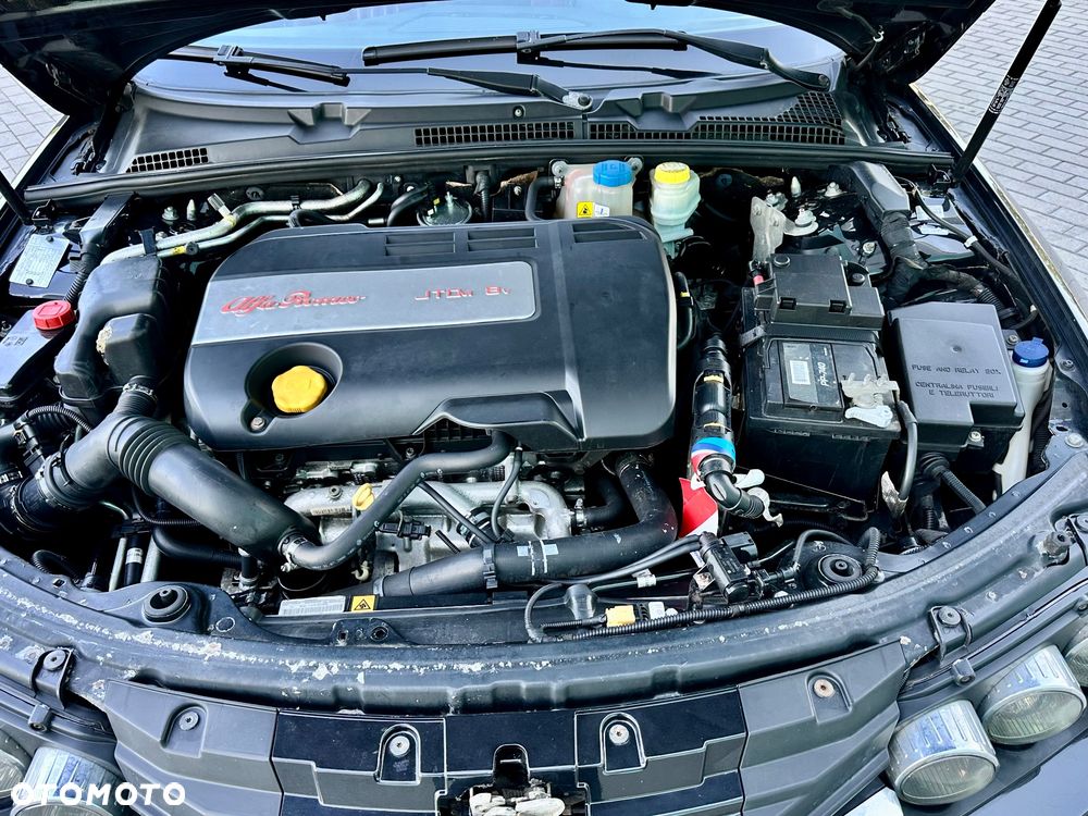Alfa Romeo 159 Sportwagon 1.9JTDM Progression - 12