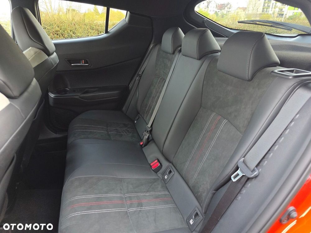 Toyota C-HR 2.0 Hybrid GR Sport - 19
