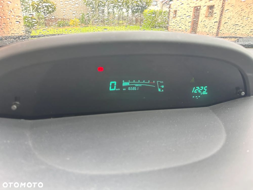 Toyota Yaris 1.4 D-4D Executive - 8