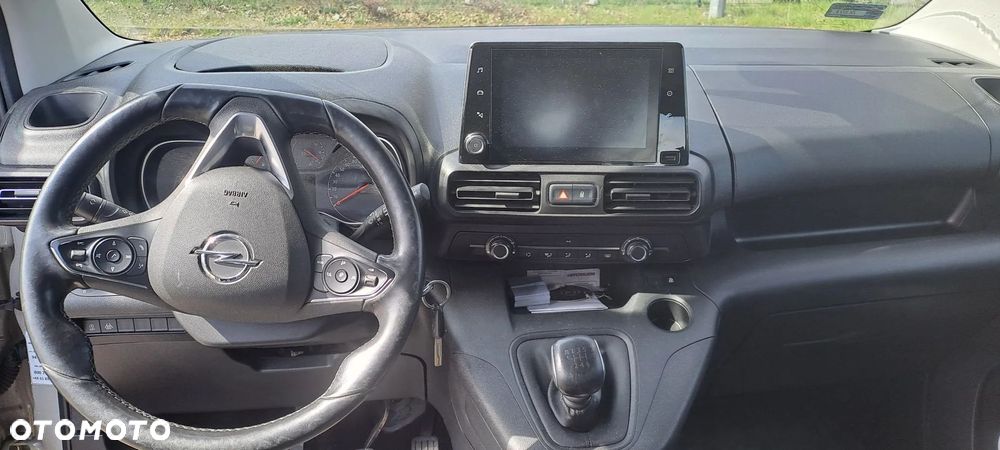 Opel Combo 1.2 Turbo Enjoy S&S - 7