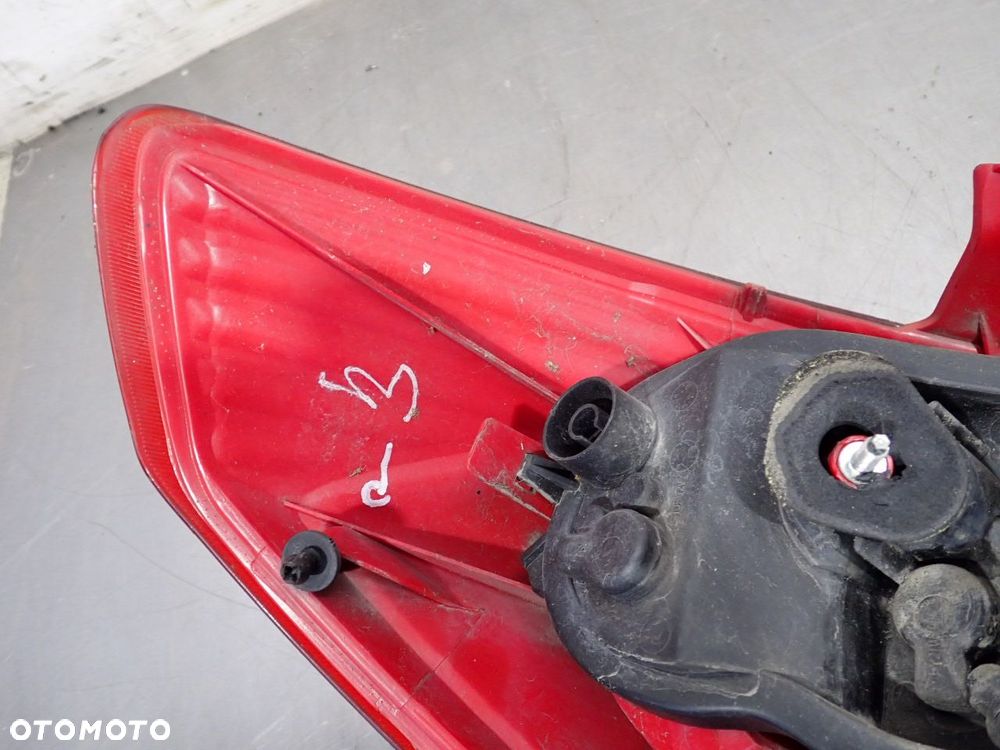 LAMPA PRAWA TYLNA OPEL CORSA D 1.3CDTI 13186351 - 5