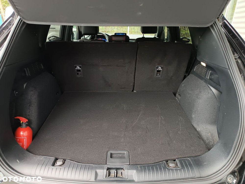 Ford Kuga 1.5 EcoBoost FWD ST-Line X - 38