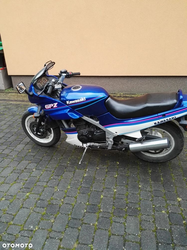 Kawasaki GPZ - 1
