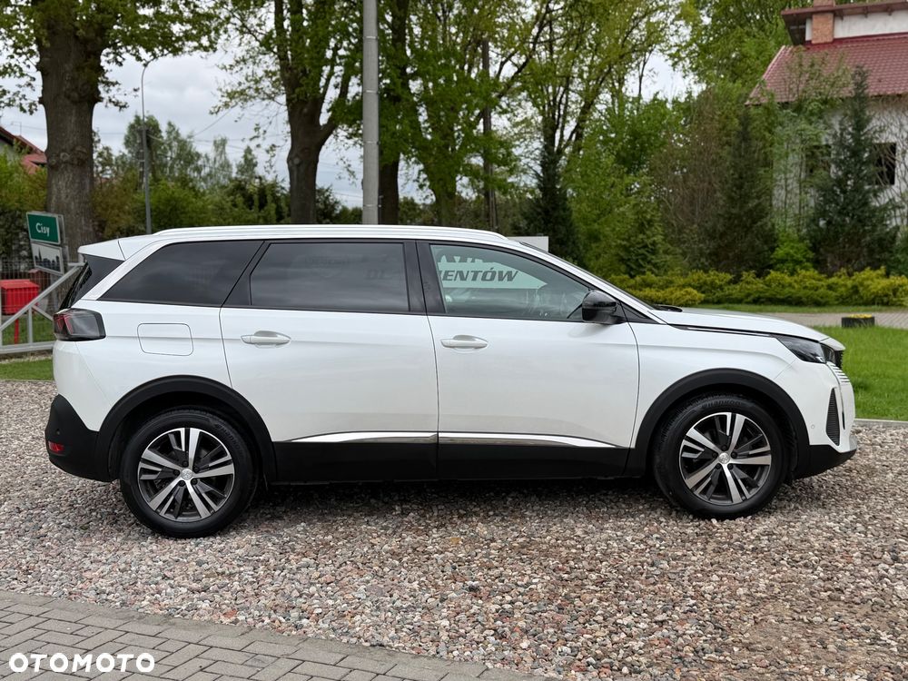Peugeot 5008 - 8