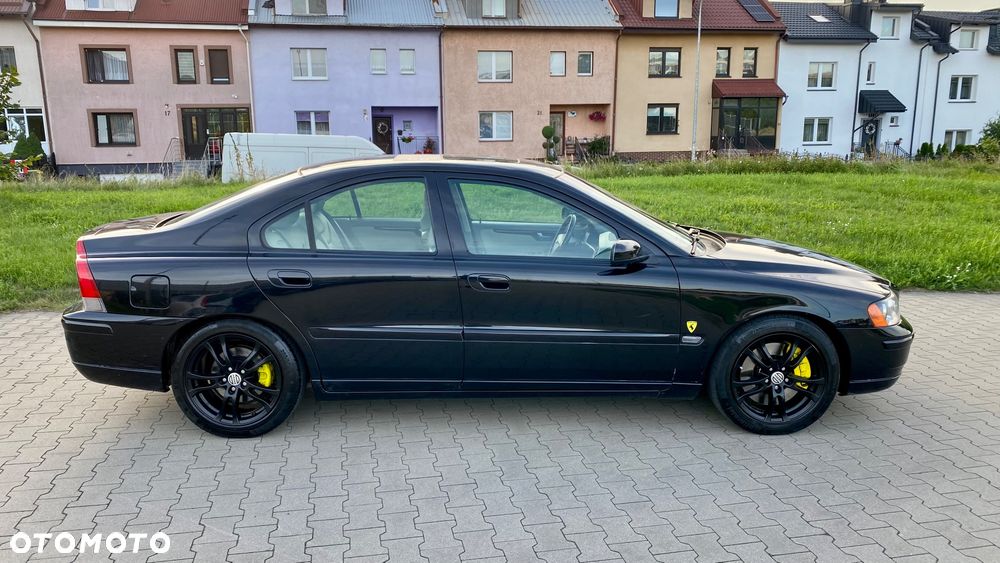 Volvo S60 2.5T AWD Rubin - 11