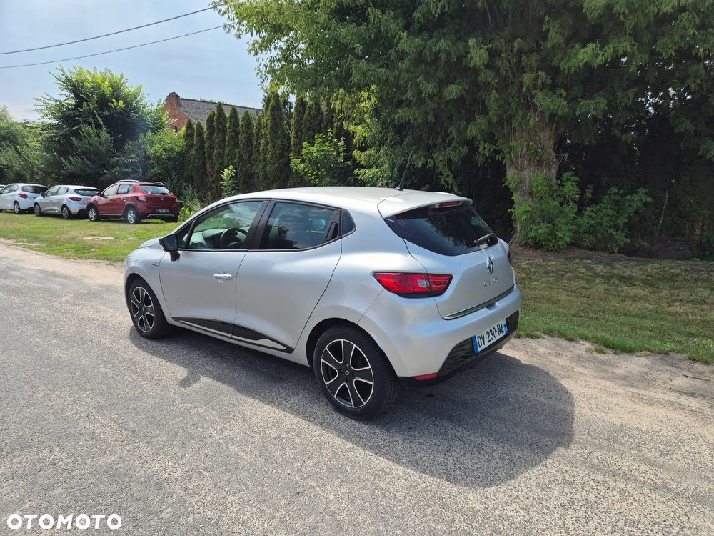 Renault Clio 1.2 16V 75 Dynamique - 14