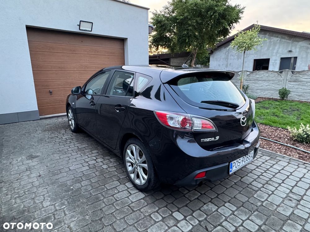 Mazda 3 - 4