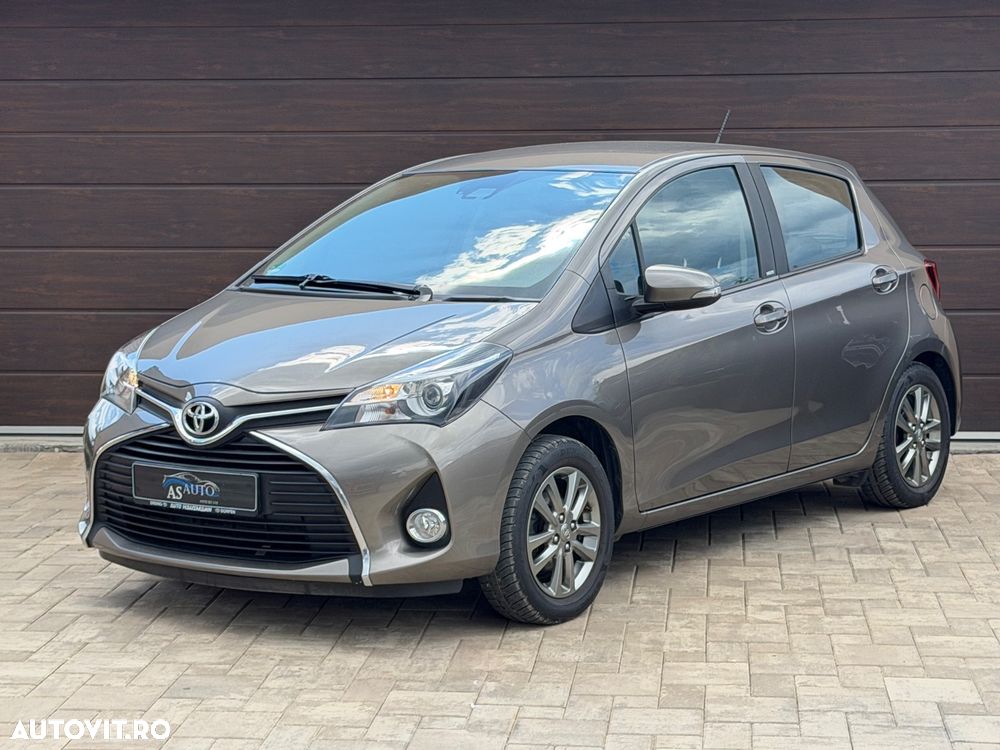 Toyota Yaris 1.3 VVT-i Terra Edition - 1