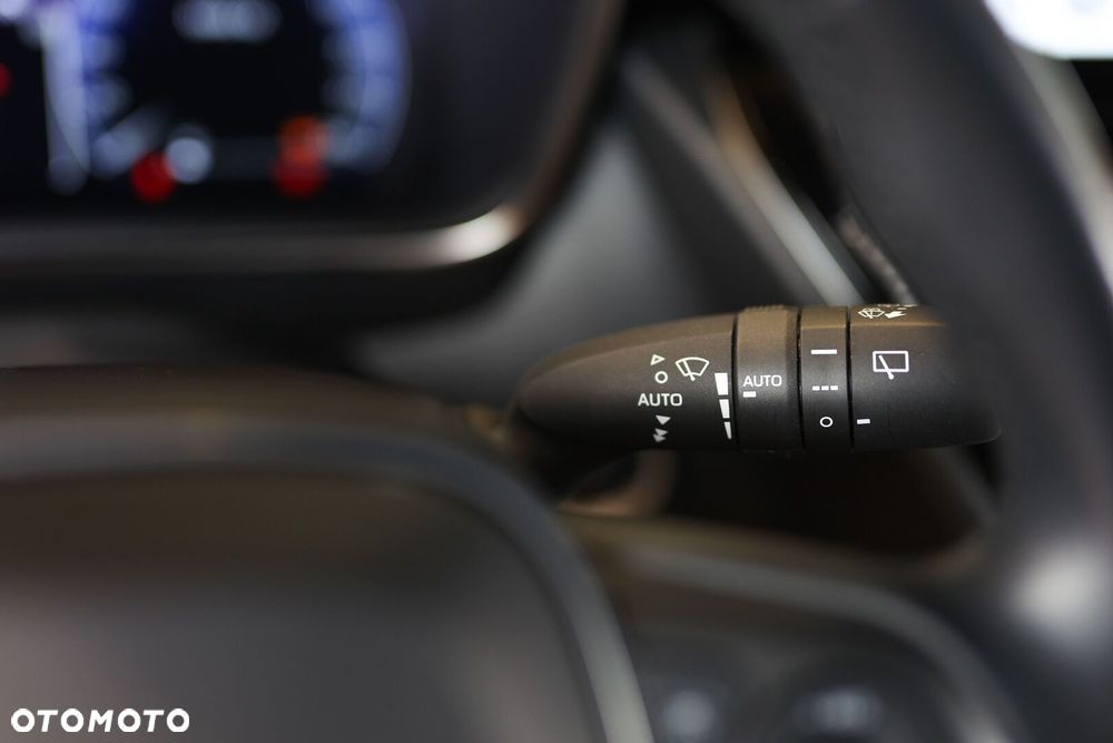Toyota Corolla 1.8 Hybrid Comfort - 29