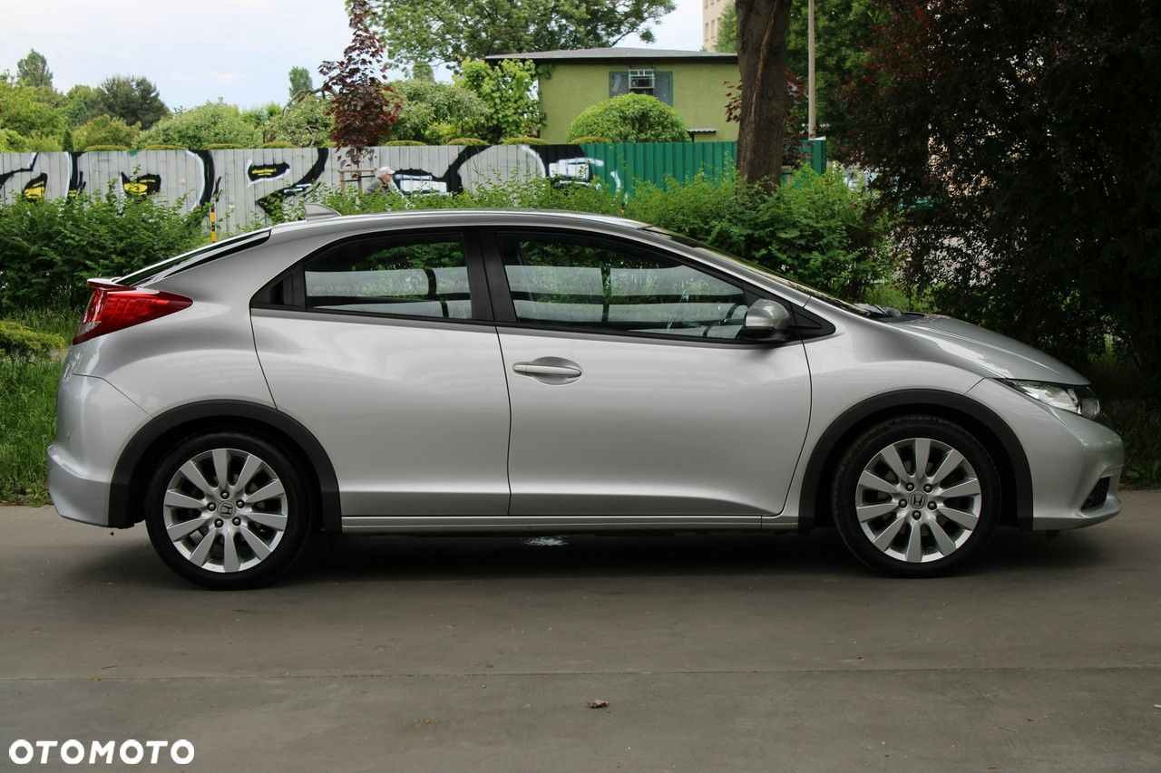 Honda Civic 1.8 i-VTEC Sport - 6