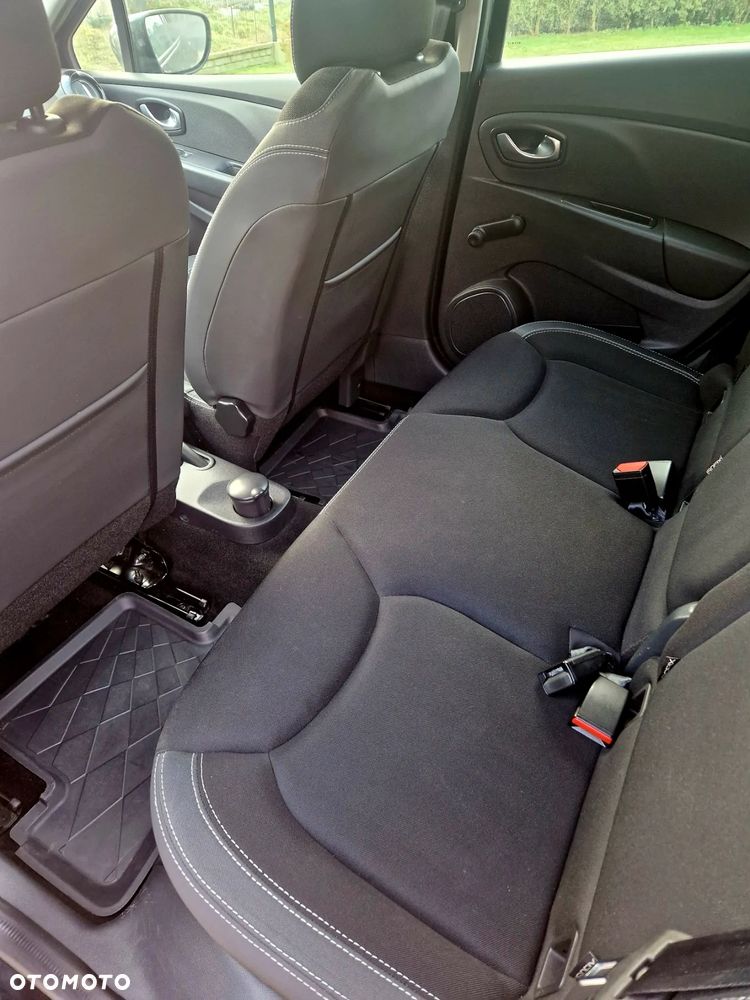 Renault Clio 1.2 16V 75 Experience - 18