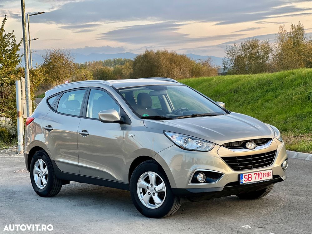 Hyundai ix35 2.0 CRDI 4WD Style - 1