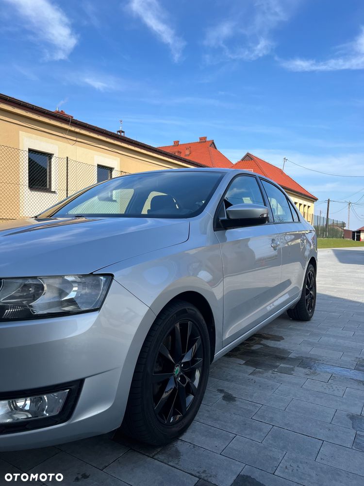 Skoda RAPID 1.6 TDI DPF Ambition - 3