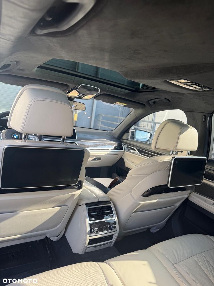 BMW Seria 7 750Ld xDrive - 16