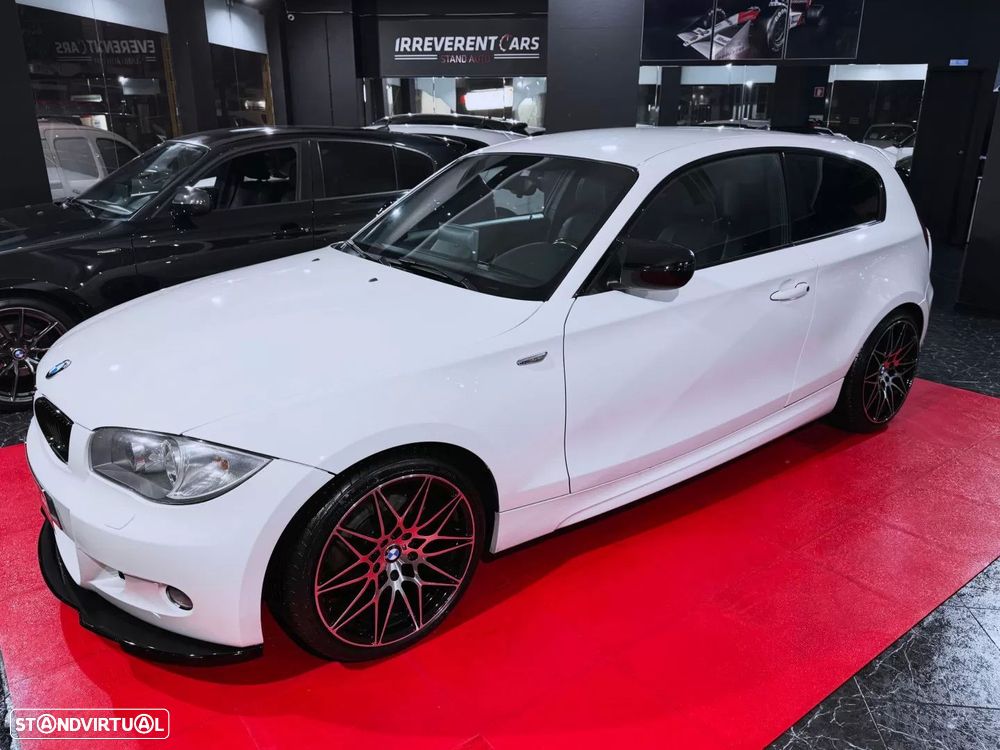 BMW 118 d Pack M - 1