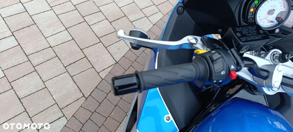 Suzuki GSX-R - 13