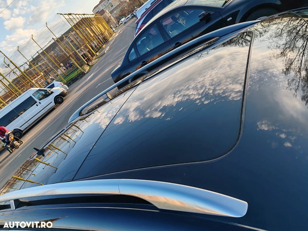 Volkswagen Golf 1.6 TDI DPF BlueMotion Technology Highline - 12