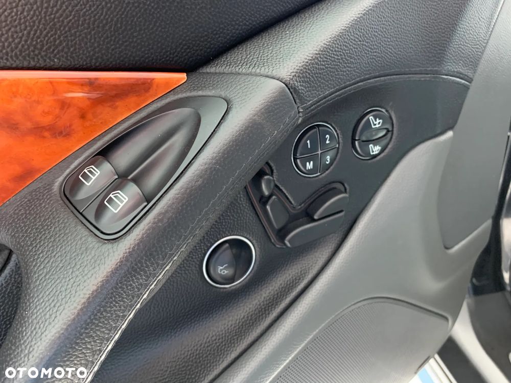 Mercedes-Benz SL 500 - 30