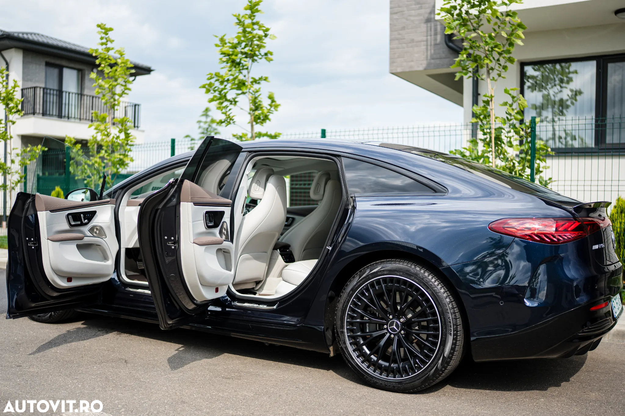 Mercedes-Benz EQS AMG 53 4MATIC+ - 12